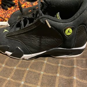 Men’s Jordan retro 14